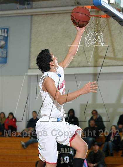 Thumbnail 2 in McNair vs. East Union (Bruins Shoot-Out) photogallery.