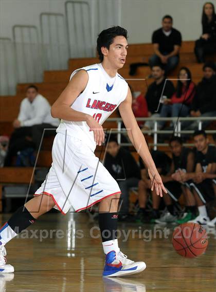 Thumbnail 1 in McNair vs. East Union (Bruins Shoot-Out) photogallery.