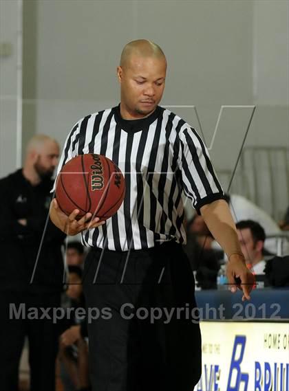 Thumbnail 1 in McNair vs. East Union (Bruins Shoot-Out) photogallery.