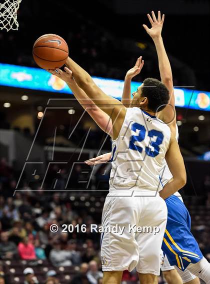 Thumbnail 3 in Bishop Gorman vs. Bolivar (Bass Pro Tournament of Champions)  photogallery.
