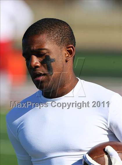 Thumbnail 3 in Gunter @ Lone Oak (2A Regional Division 2 Semifinals) photogallery.
