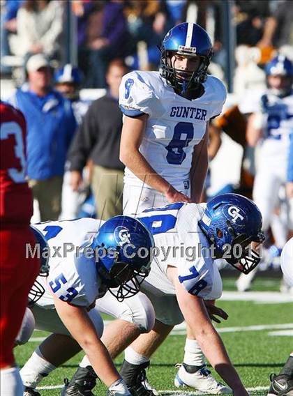 Thumbnail 3 in Gunter @ Lone Oak (2A Regional Division 2 Semifinals) photogallery.