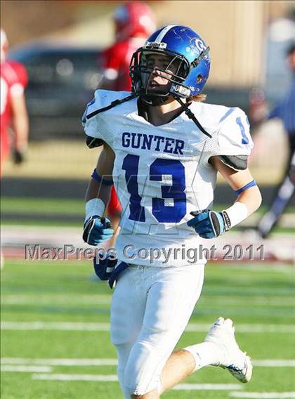 Thumbnail 2 in Gunter @ Lone Oak (2A Regional Division 2 Semifinals) photogallery.