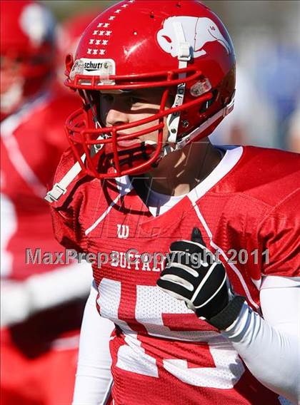 Thumbnail 1 in Gunter @ Lone Oak (2A Regional Division 2 Semifinals) photogallery.