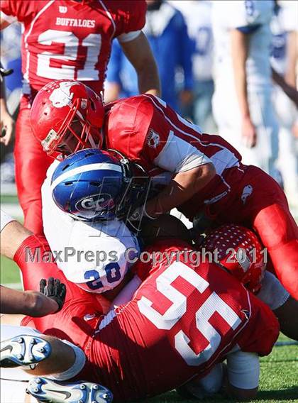 Thumbnail 2 in Gunter @ Lone Oak (2A Regional Division 2 Semifinals) photogallery.