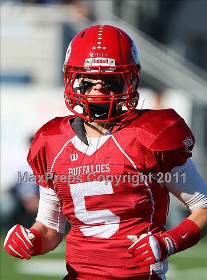 Thumbnail 2 in Gunter @ Lone Oak (2A Regional Division 2 Semifinals) photogallery.
