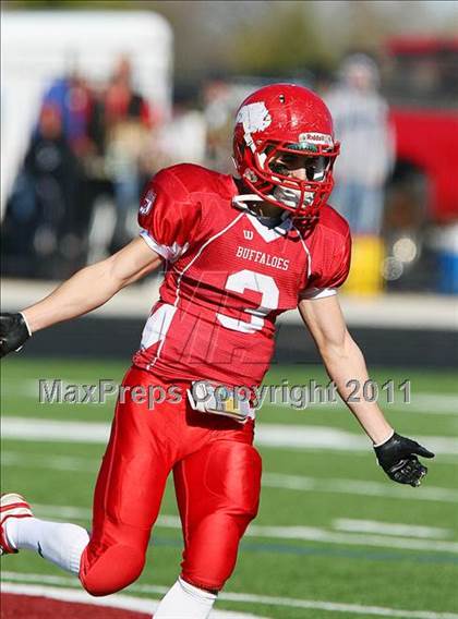 Thumbnail 1 in Gunter @ Lone Oak (2A Regional Division 2 Semifinals) photogallery.