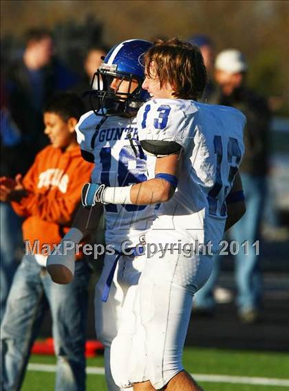 Thumbnail 3 in Gunter @ Lone Oak (2A Regional Division 2 Semifinals) photogallery.