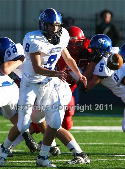 Thumbnail 3 in Gunter @ Lone Oak (2A Regional Division 2 Semifinals) photogallery.