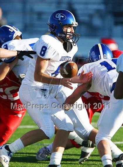 Thumbnail 2 in Gunter @ Lone Oak (2A Regional Division 2 Semifinals) photogallery.