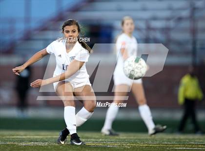 Thumbnail 1 in Regis Jesuit @ ThunderRidge photogallery.