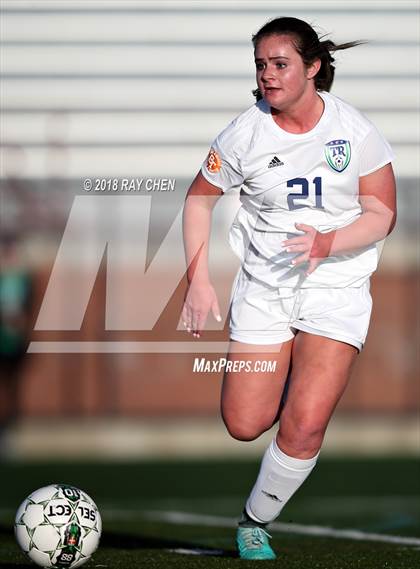 Thumbnail 2 in Regis Jesuit @ ThunderRidge photogallery.