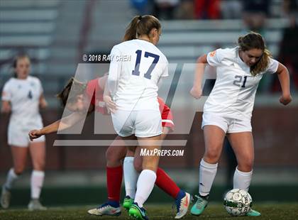 Thumbnail 1 in Regis Jesuit @ ThunderRidge photogallery.