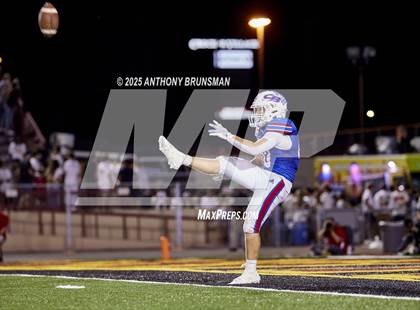 Thumbnail 3 in Christian Brothers vs. Jesuit photogallery.