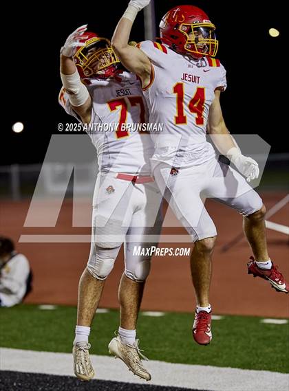 Thumbnail 2 in Christian Brothers vs. Jesuit photogallery.