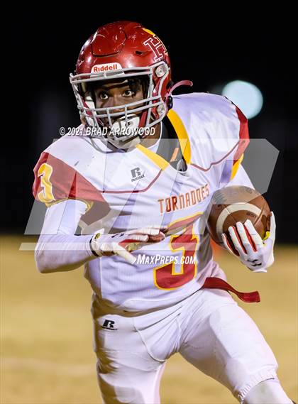 Thumbnail 3 in Hickory @ North Davidson (NCHSAA 3A Second Round Playoff) photogallery.