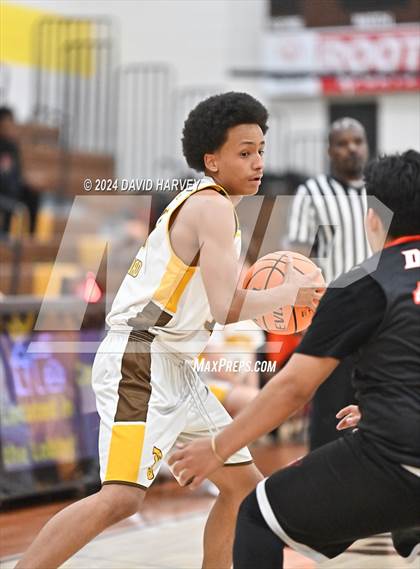 Thumbnail 3 in Denver West vs Thomas Jefferson photogallery.