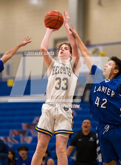 Thumbnail 1 in Lanier @ Alamo Heights photogallery.