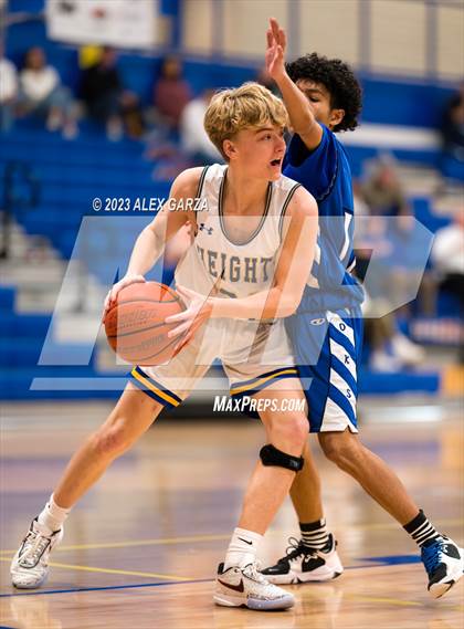 Thumbnail 2 in Lanier @ Alamo Heights photogallery.