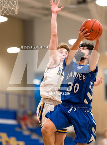 Thumbnail 3 in Lanier @ Alamo Heights photogallery.