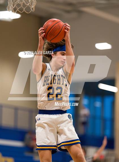 Thumbnail 3 in Lanier @ Alamo Heights photogallery.