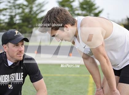 Thumbnail 2 in Noblesville Miller Invitational photogallery.