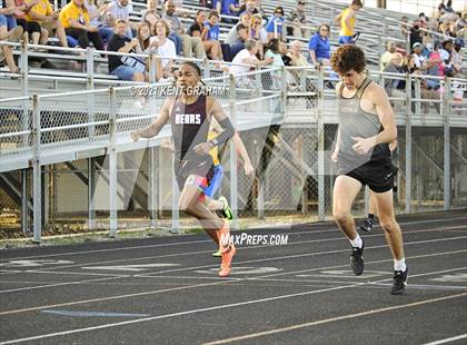 Thumbnail 3 in Noblesville Miller Invitational photogallery.