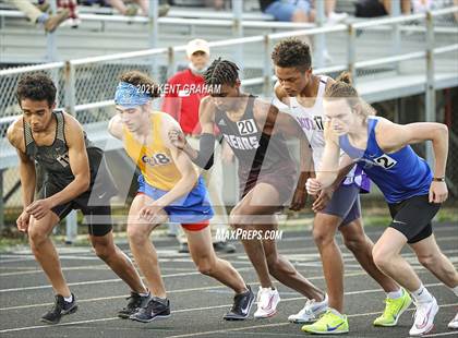 Thumbnail 2 in Noblesville Miller Invitational photogallery.