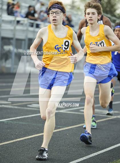 Thumbnail 2 in Noblesville Miller Invitational photogallery.