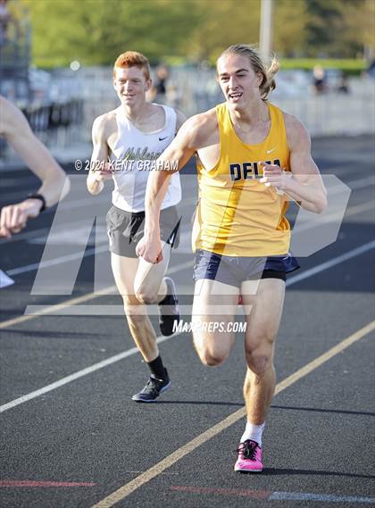 Thumbnail 3 in Noblesville Miller Invitational photogallery.
