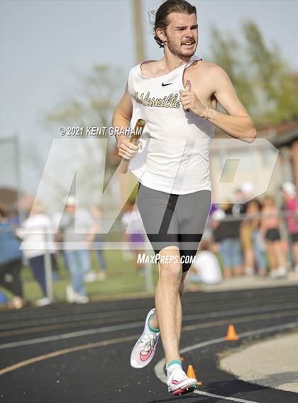 Thumbnail 3 in Noblesville Miller Invitational photogallery.