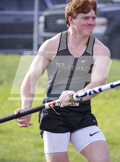 Thumbnail 2 in Noblesville Miller Invitational photogallery.