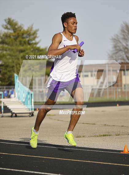 Thumbnail 2 in Noblesville Miller Invitational photogallery.