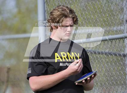 Thumbnail 3 in Noblesville Miller Invitational photogallery.