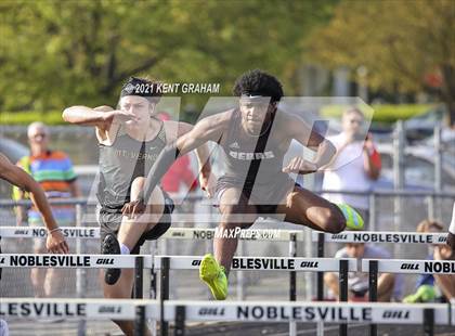Thumbnail 3 in Noblesville Miller Invitational photogallery.