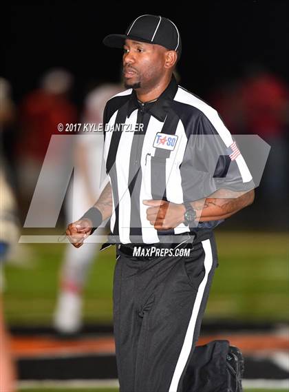 Thumbnail 1 in Whitewright vs. Bremond photogallery.