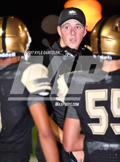 Thumbnail 3 in Whitewright vs. Bremond photogallery.