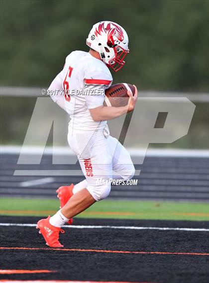 Thumbnail 1 in Whitewright vs. Bremond photogallery.