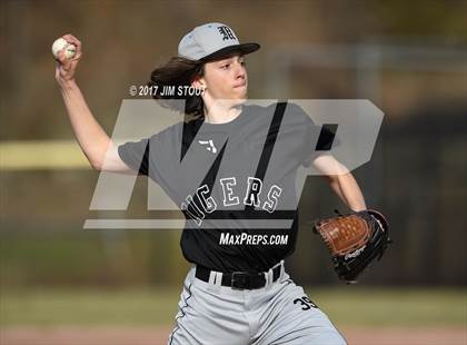Thumbnail 2 in Mamaroneck @ Fox Lane photogallery.