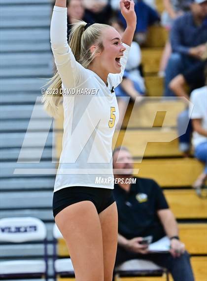 Thumbnail 1 in Green Mountain vs Arvada West photogallery.