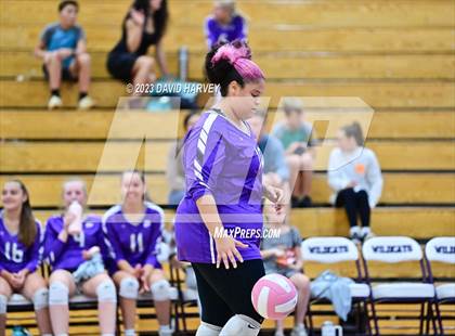 Thumbnail 2 in Green Mountain vs Arvada West photogallery.