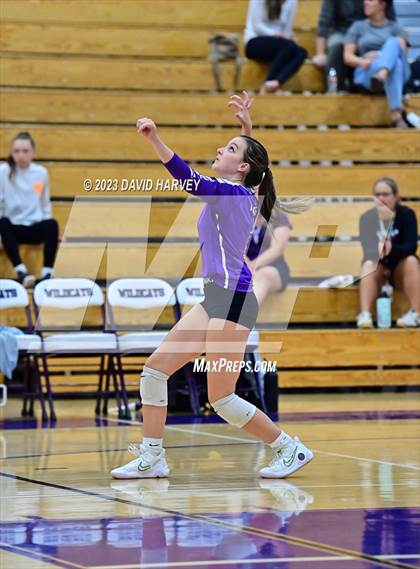 Thumbnail 2 in Green Mountain vs Arvada West photogallery.