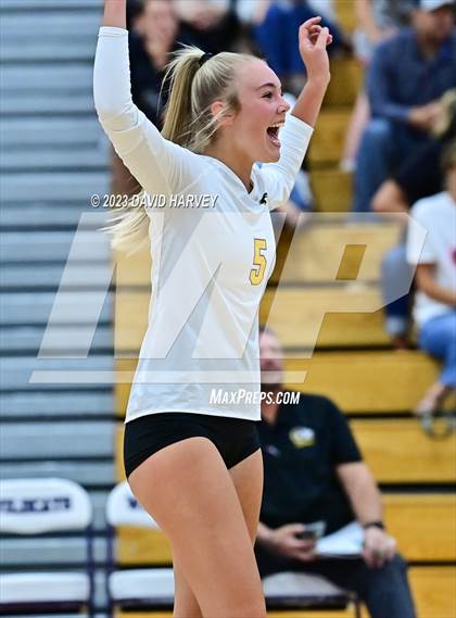 Thumbnail 2 in Green Mountain vs Arvada West photogallery.