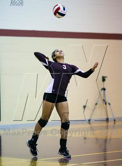 Thumbnail 1 in Haltom vs Bastrop (EMS-ISD Tournament) photogallery.