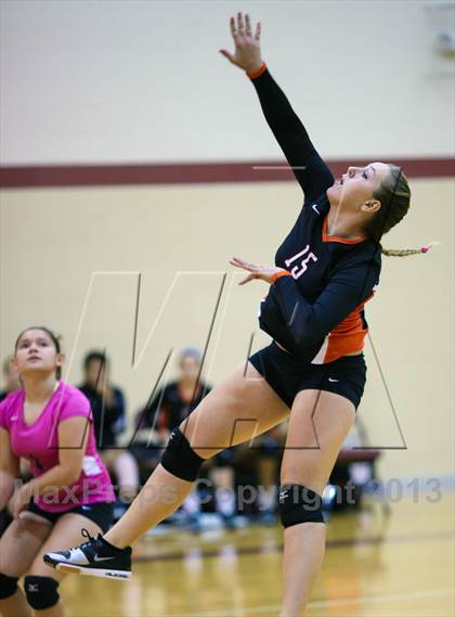 Thumbnail 2 in Haltom vs Bastrop (EMS-ISD Tournament) photogallery.
