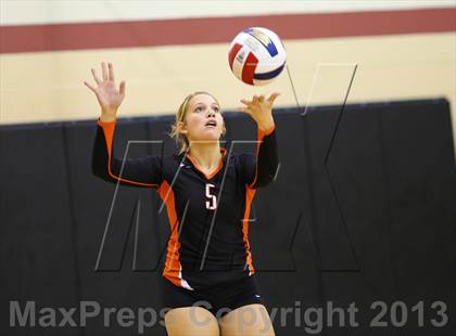 Thumbnail 3 in Haltom vs Bastrop (EMS-ISD Tournament) photogallery.