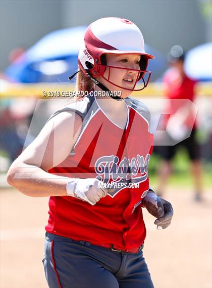 Thumbnail 3 in Bear Creek vs. Patterson photogallery.
