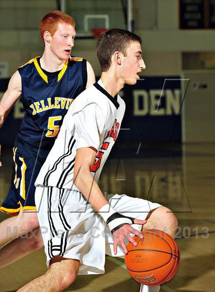 Thumbnail 2 in Bellevue vs. Beverly Hills (MaxPreps Holiday Classic) photogallery.