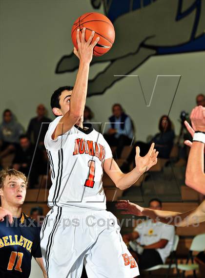 Thumbnail 1 in Bellevue vs. Beverly Hills (MaxPreps Holiday Classic) photogallery.