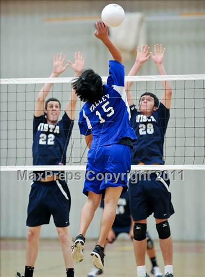 Thumbnail 2 in Vista del Lago vs. Valley (CIF SJS D2 Final) photogallery.